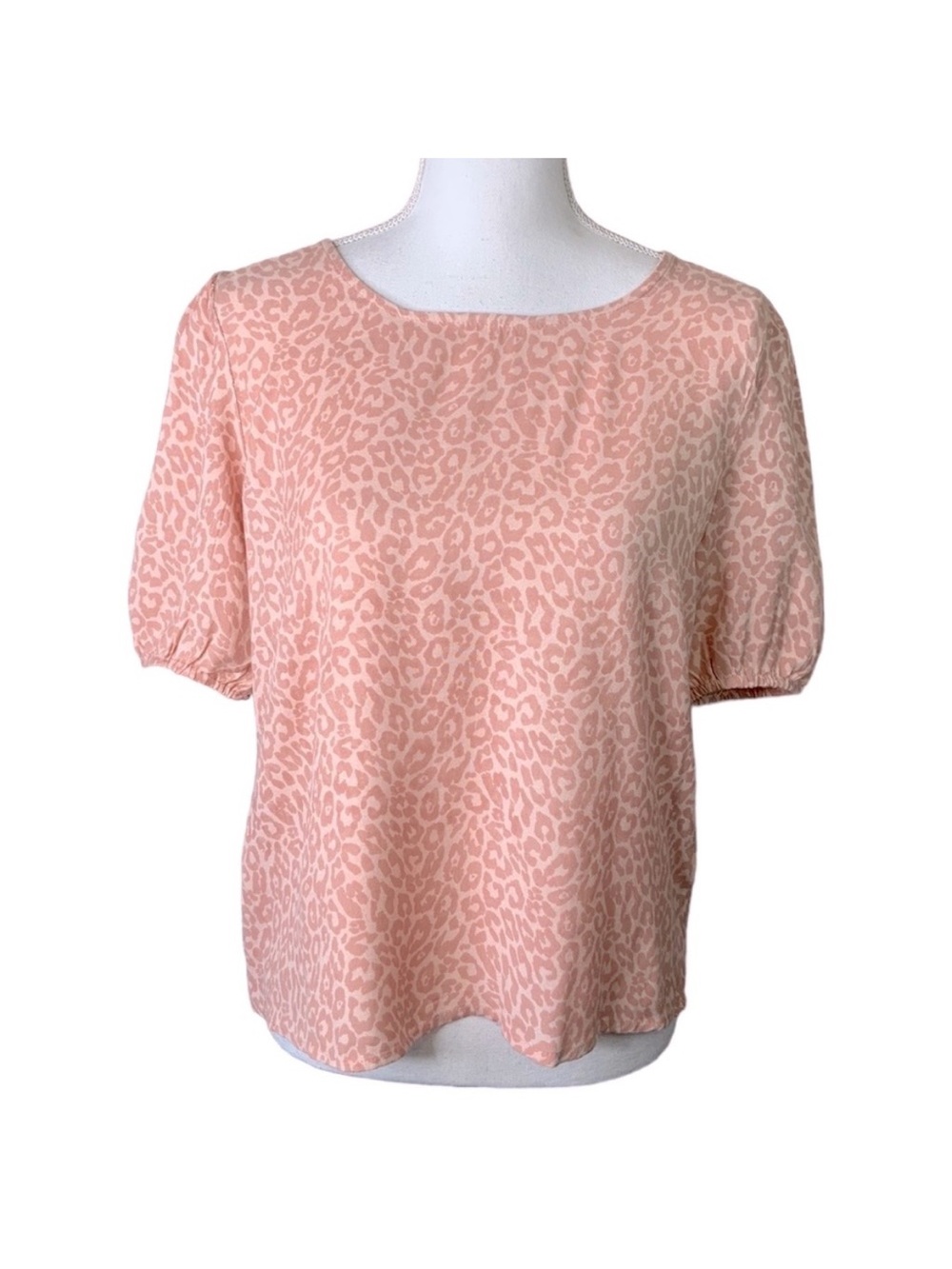 Sam & SimWomen's Pink Leopard Print Short Sleeve Top
